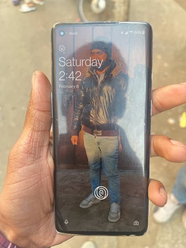 i am selling my phone  urgent sale 0