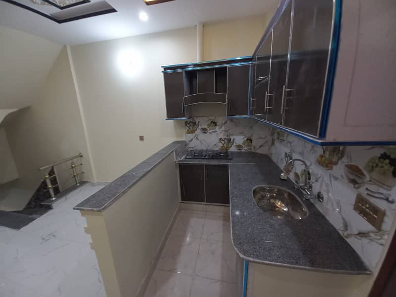 2.5 Marla Triple Storey House For Sale 8