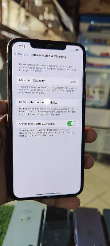 iPhone 11 Pro Max 64 GB PTA Approved 2