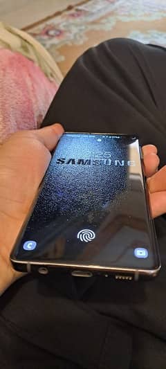 Samsung galaxy s10 plus 8 128 Super fast Device.