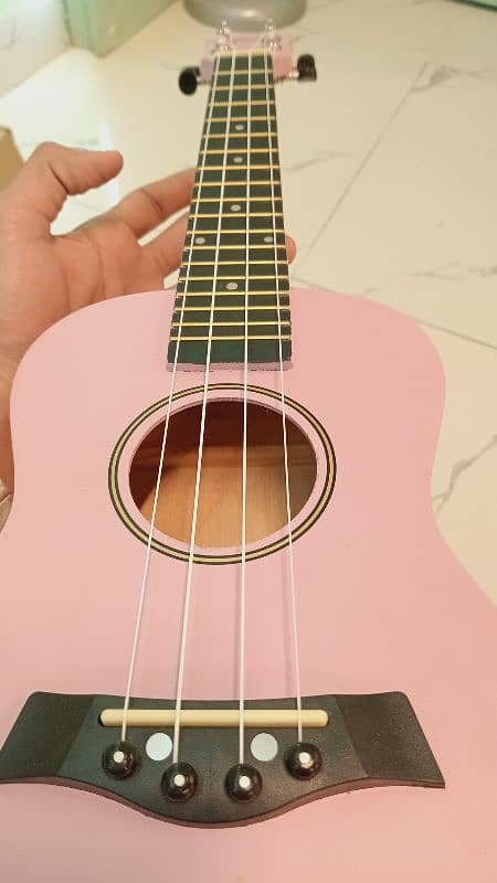 UKULELE YASATEAO 3