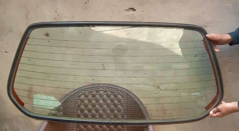 suzuki alto back glass 3