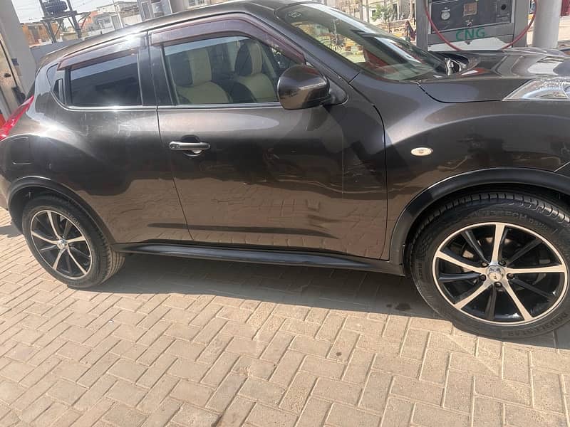 Nissan Juke 2010 5