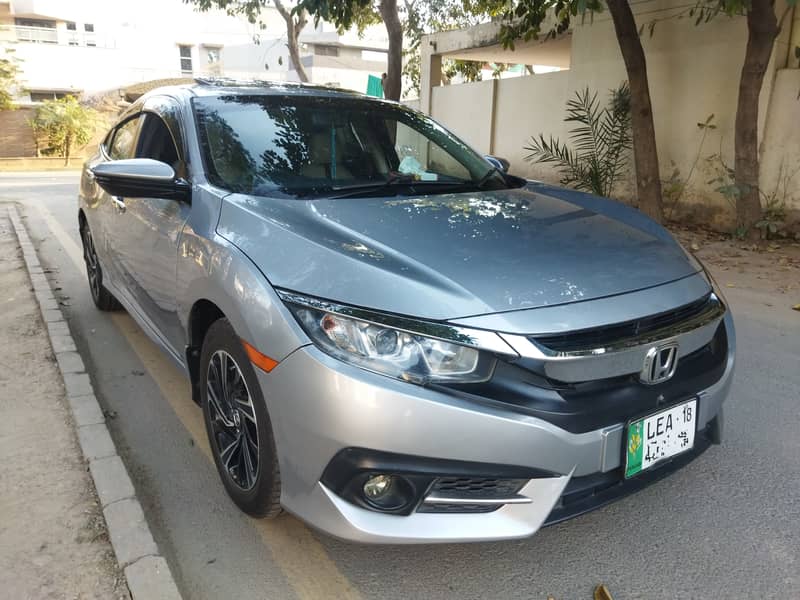 Honda Civic Oriel 2018 0