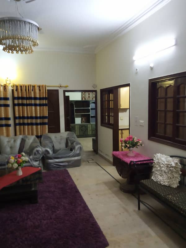 Rent 240ghz 3bed. d. d ground Alladin k samne rashid minhas road 2