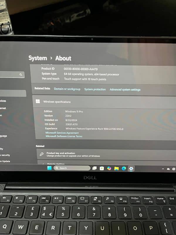 hi I am selling my laptop 10by10 1