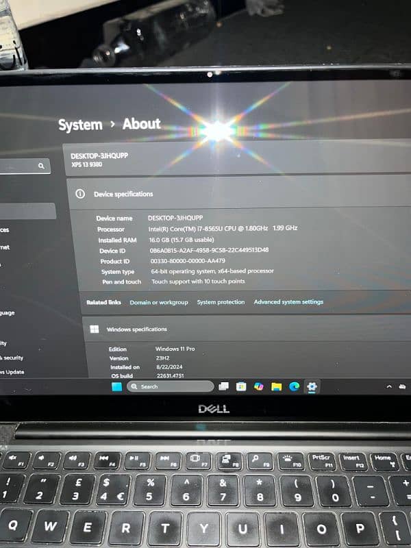 hi I am selling my laptop 10by10 3