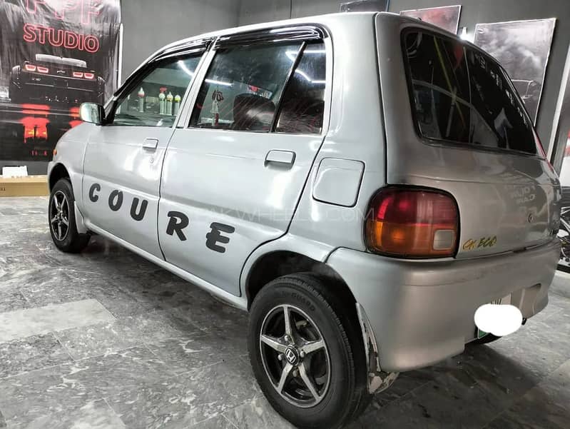 Daihatsu Cuore 2002 2