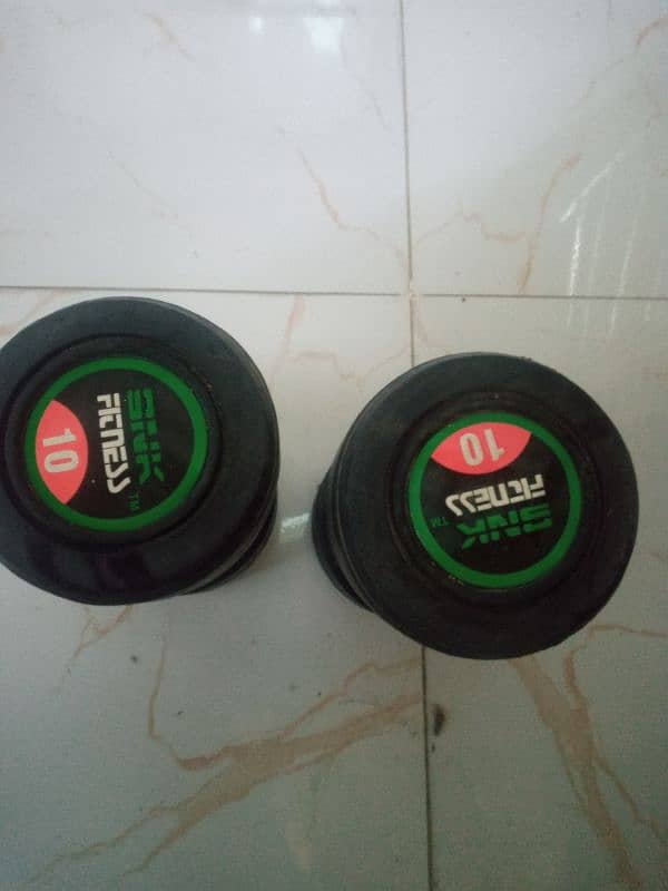 10 kg each ,2 dumbbell for sale,same as new 2