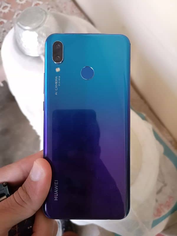 Huawei Nova 3 1