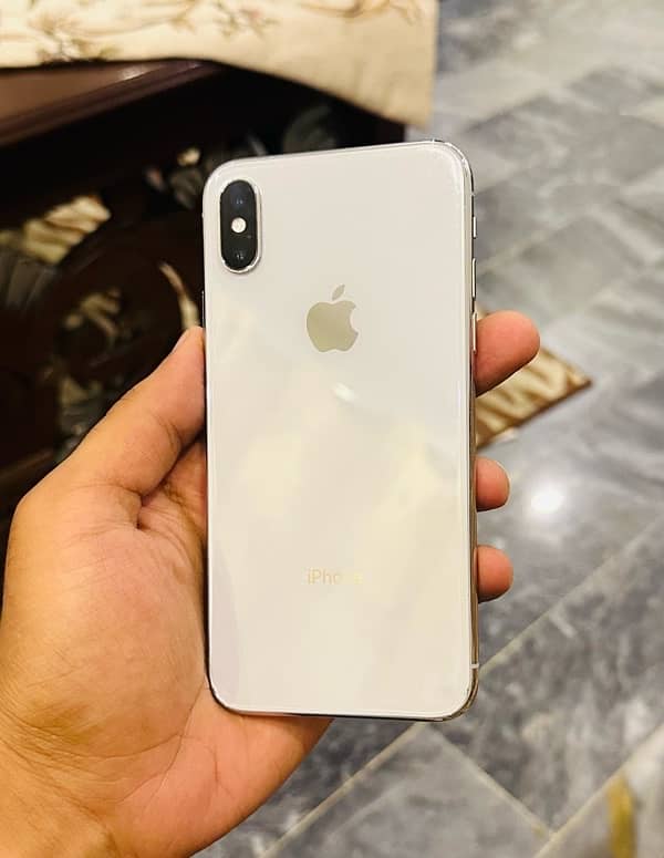 iphone x 256 gb pta approved with box and charger 3