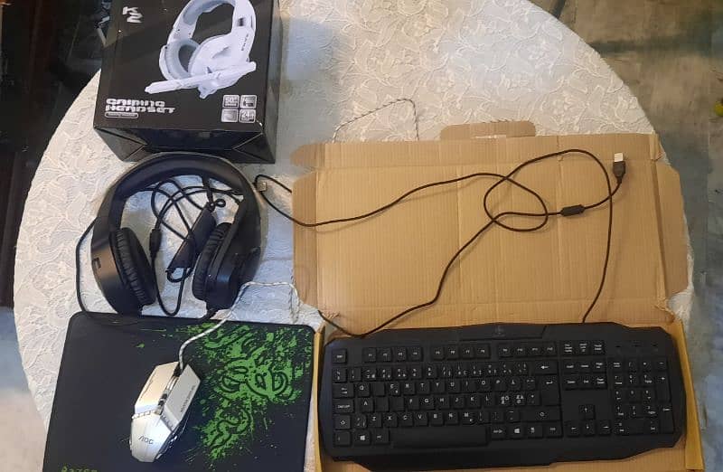 Gaming rgb mouse , rgb keyboard , rgb headphone , razer mouse pad 0