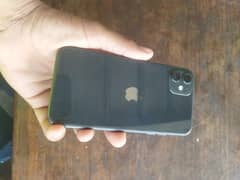 Urgent sale i phone 11 non pta