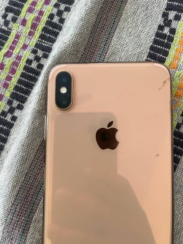 iphone xs max 64gb golden color pta 4