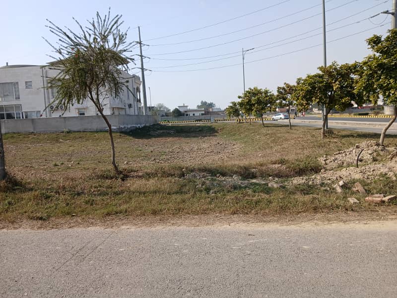 40 Marla Prime Location Pair Are Available In Dha Phase 7 0