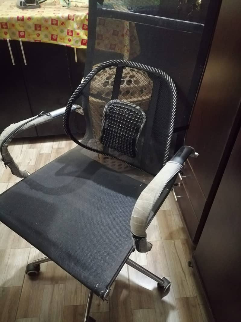 Master Offisys + Ubranded Chair 13