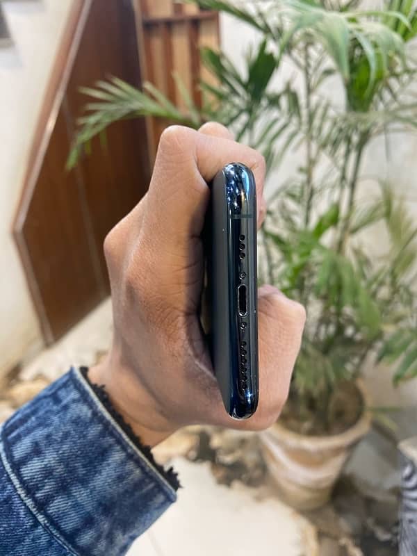 iphone 11 pro pta approved 2