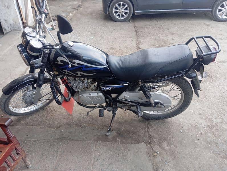 Suzuki 150cc complete condition every thing ok 2