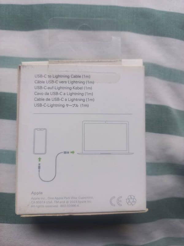 Apple charger new with cable 2