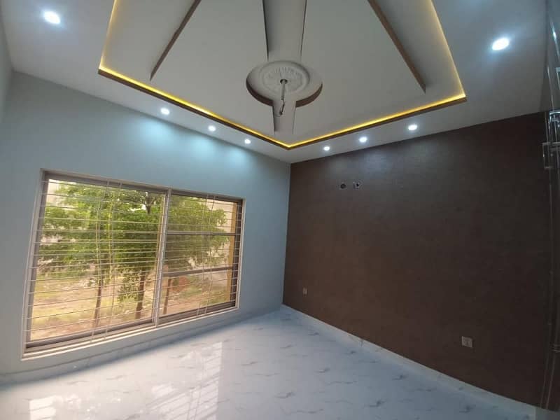 7 MARLA BRAND NEW DESIGNER HOUSE IN DHA RAHBAR 24