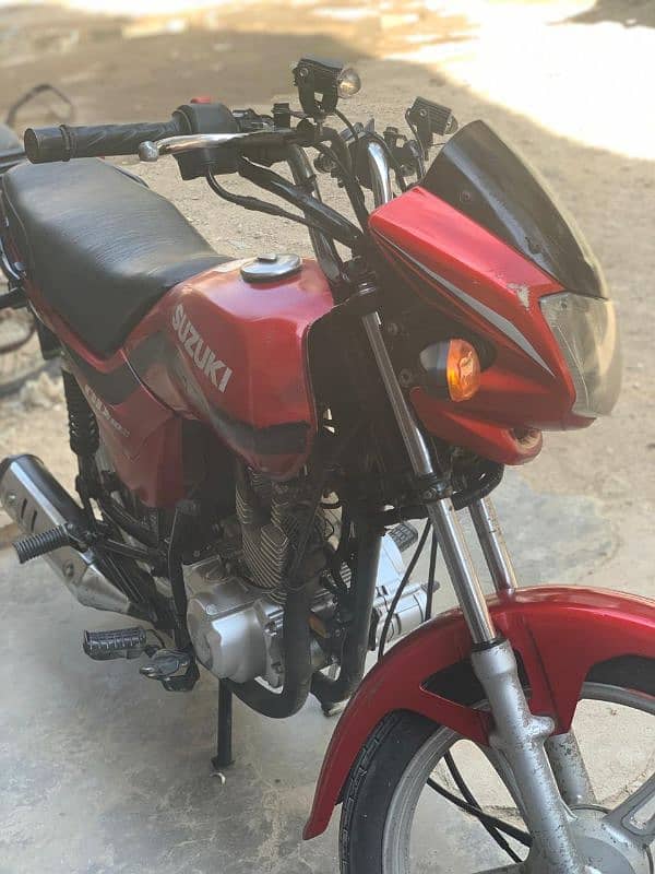 GD 110 SUZUKI 2