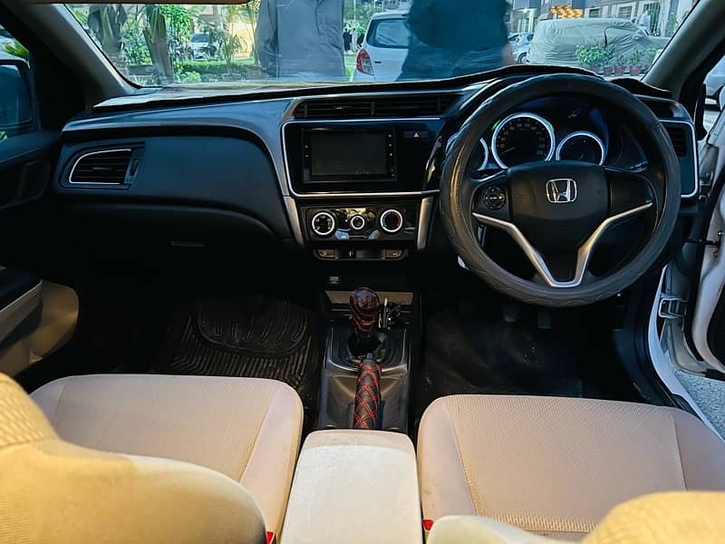 Honda City IVTEC 2022 15