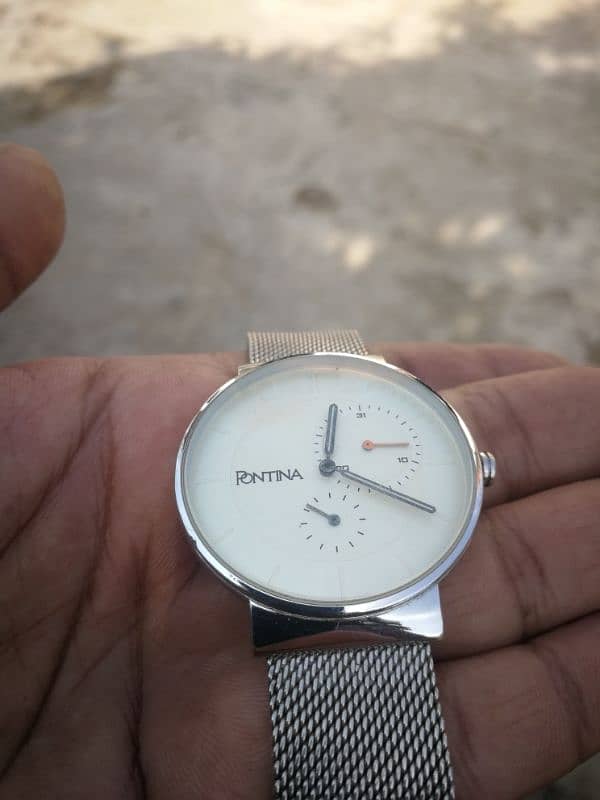 Pontina Quartz movement watch read add 2