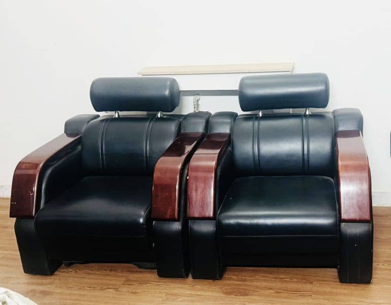 5 Seater Office Sofa for Sale 4