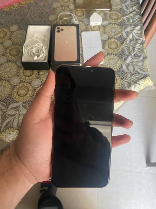 IPHONE 11 PRO MAX PTA APPROVED 3