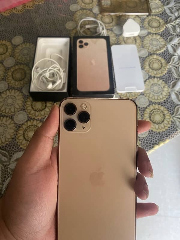 IPHONE 11 PRO MAX PTA APPROVED 4