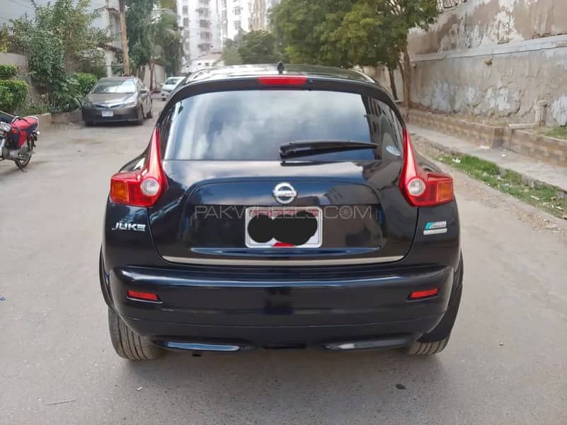 Nissan Juke 2012 5