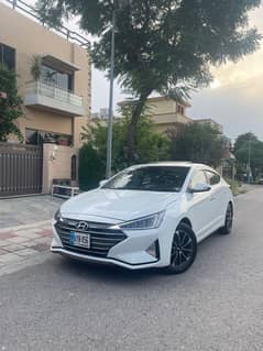 Hyundai Elantra 2.0 GLS for Sale