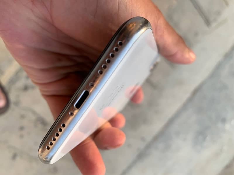 iphone X non PTA 256 gb white colour 9/10 2