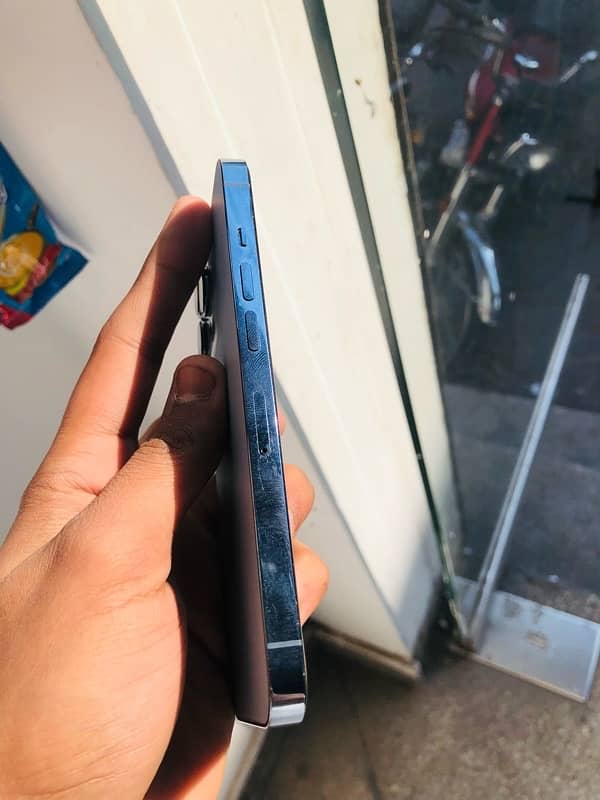 iphone 13 pro FU 256gb 4