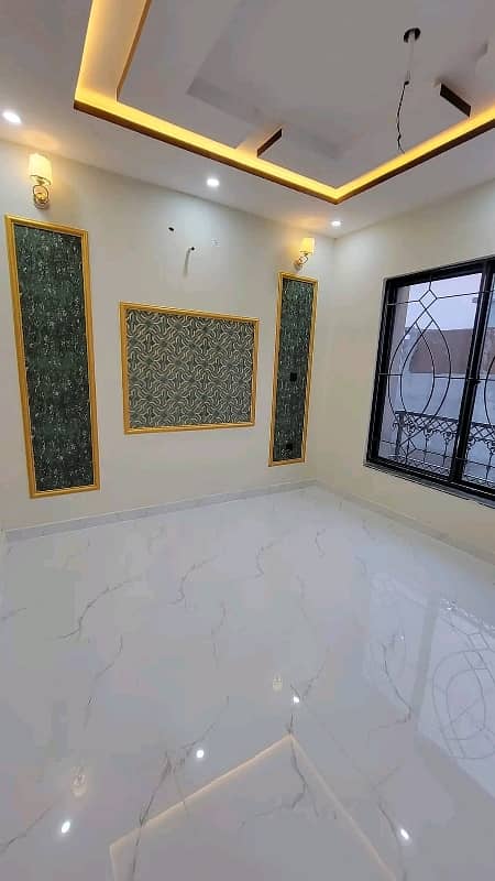 5 Marla Designer House Available For Rent 13