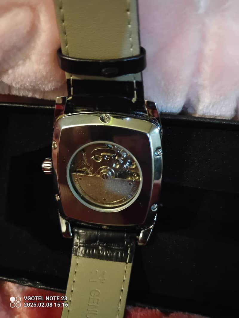 New Watch for sale 3