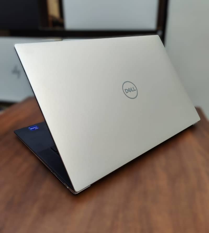 Dell Xps 15 9510 i7 11th Gen 4GB Graphic 512gb Ssd 16gb Ram 1