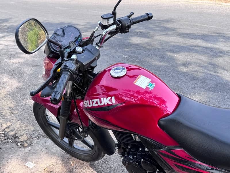 suzuki GR 150cc 2023 model used for sale contact whatsapp 03039557024 2