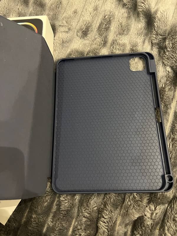 ipad m4 11, 256 gb space grey complete box 8