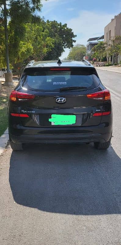 Hyundai Tucson 2022 Black . first owner Like brand new 4