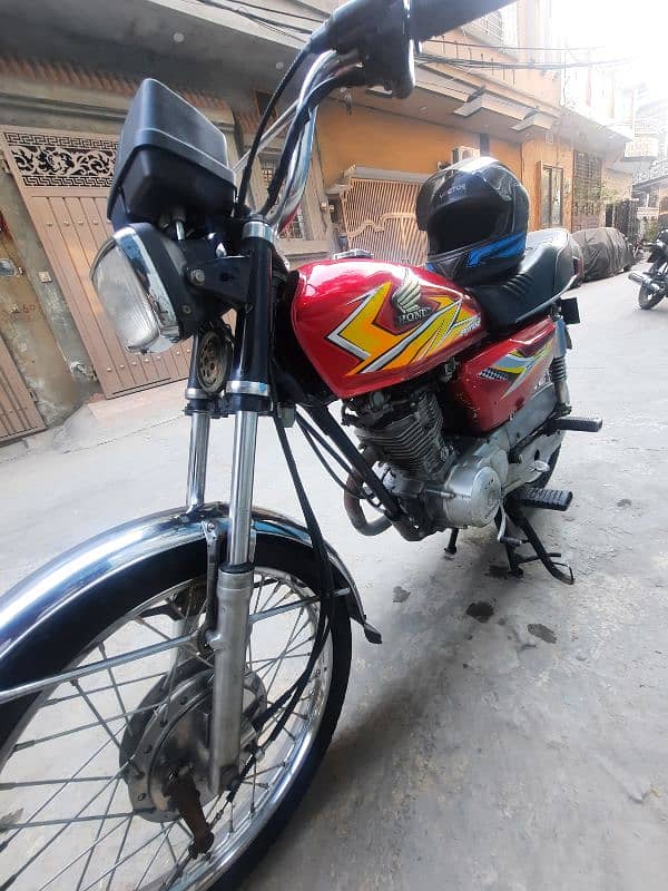 HONDA CG125 FOR SALE IN IN GOOD CONDITION 6