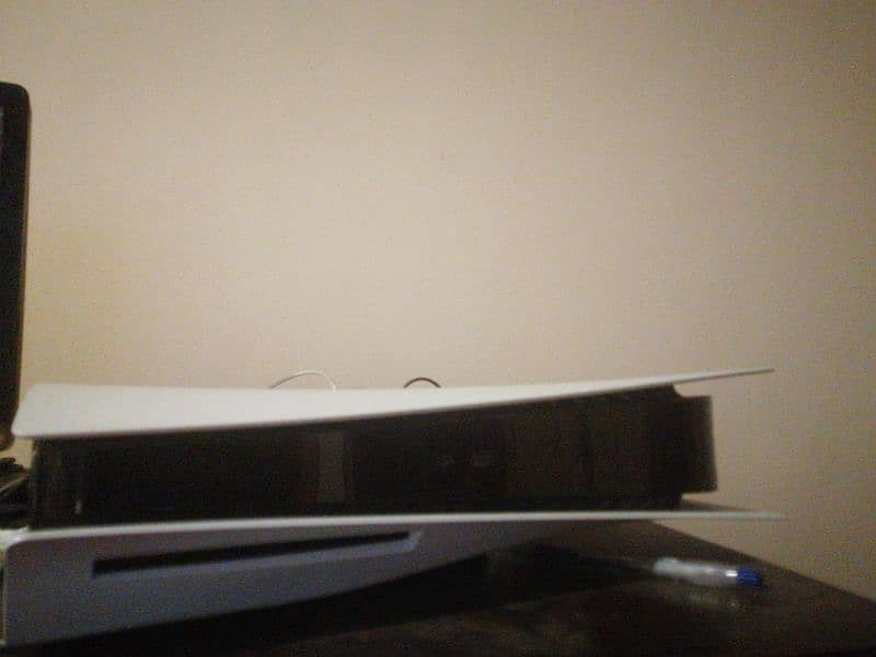 Playstation 5 (PS5) 1 TB Console- Excellent condition for sale 0