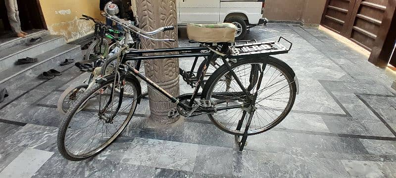 sohrab full size bicycle only 1 month used 3