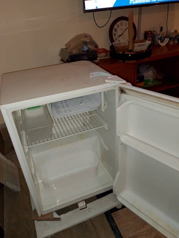 Bed Room Fridge 2