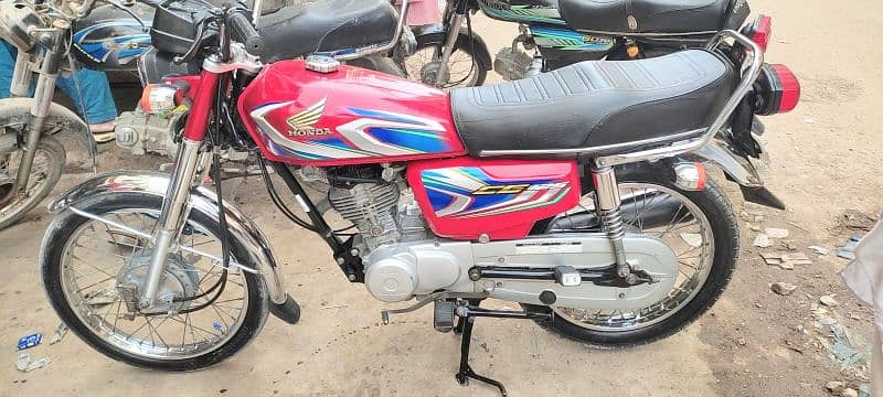 Honda cg 125.03158564072 1