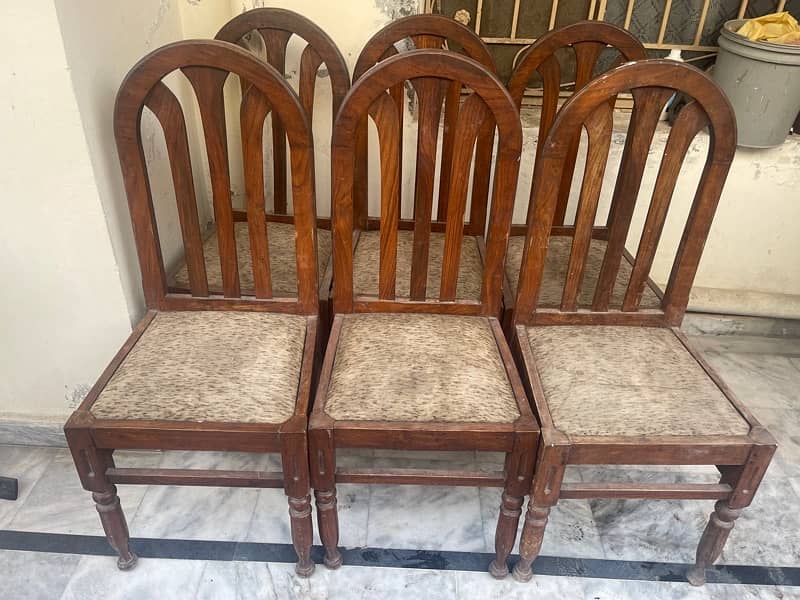 6 Almost brand new dining chairs pure wood 4