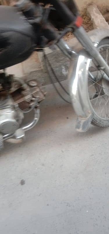 Motor Cycle 70cc Road Prince Urgently Sell 2