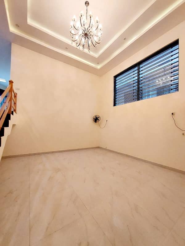 Brand new 1 Kanal Beautifully Designed Modern House for Rent in Devein Garden Price Negotiable  About The Property. 12