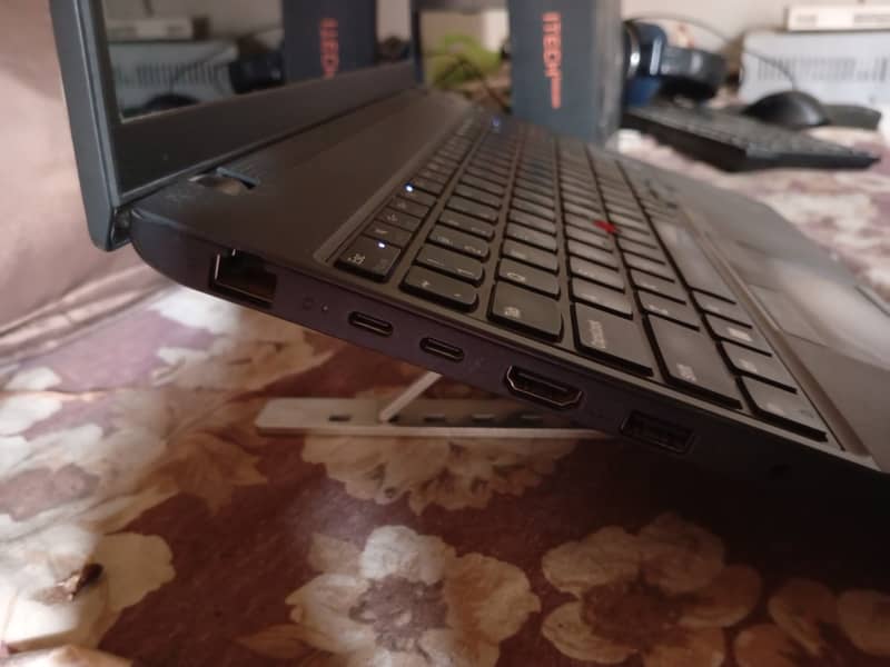 Lenovo i7 12 gen 2