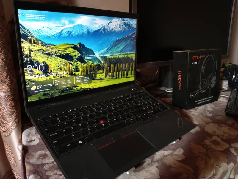 Lenovo i7 12 gen 10